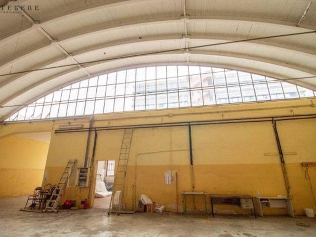 Capannone in vendita a Castelletto, Abbiategrasso