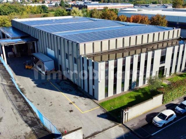 Capannone in vendita a Agrate Brianza, Lombardia