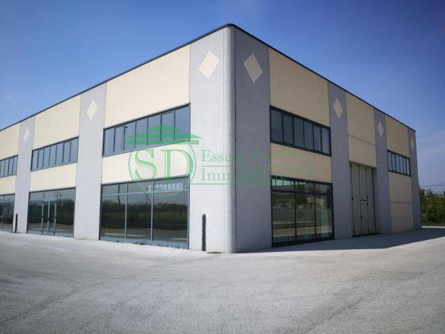 Capannone in vendita a Piemonte, Alessandria