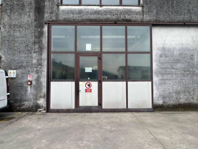 Capannone in vendita a Altavilla Vicentina, Veneto