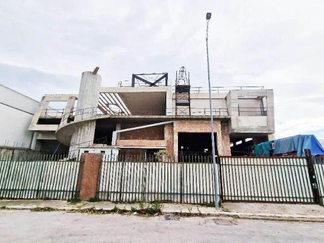 Capannone in vendita a Puglia, Barletta-andria-trani