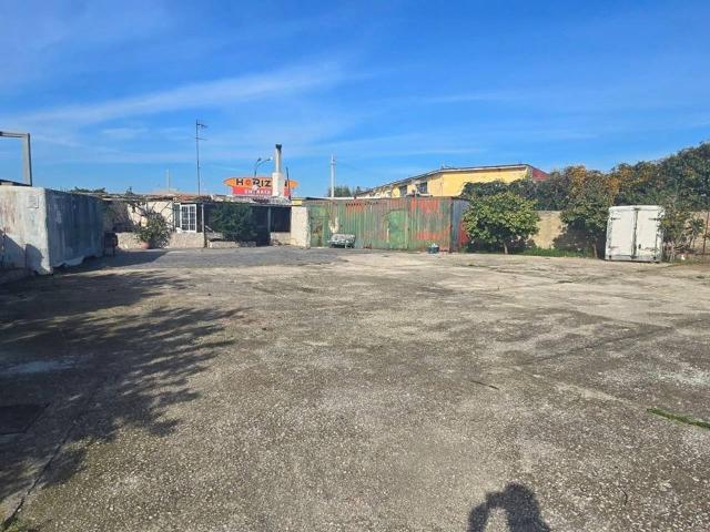 Capannone in vendita a Municipalità 8, Arzano