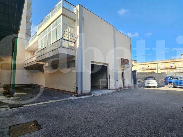 Capannone in vendita a Bagheria, Sicilia