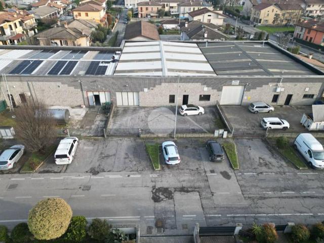Capannone in vendita a Bagnolo Mella, Lombardia