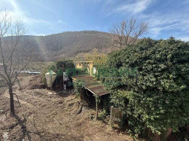 Capannone in vendita a Bracigliano, Campania