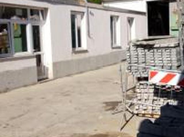 Capannone in vendita a Busto Arsizio, Lombardia