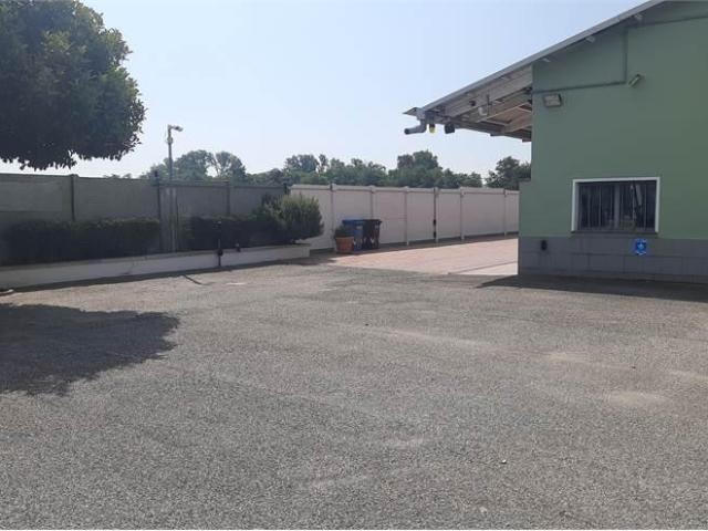 Capannone in vendita a Piemonte, Novara