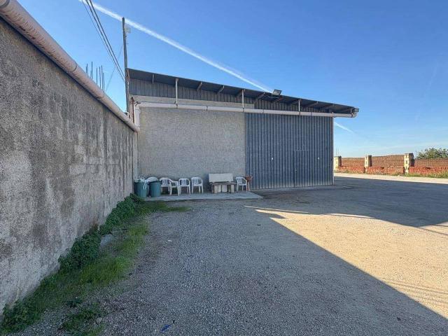 Capannone in vendita a Puglia, Barletta-andria-trani