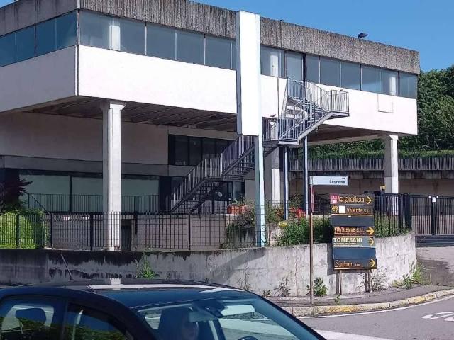 Capannone in vendita a Cantù, Lombardia