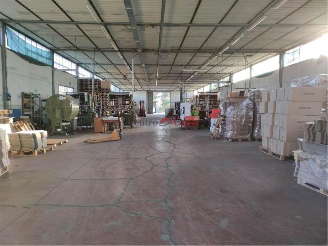 Capannone in vendita a Tassignano, Capannori