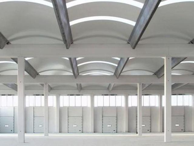 Capannone in vendita a Carinaro, Campania