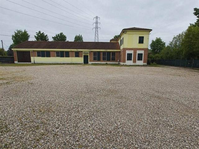 Capannone in vendita a Unione delle Terre d'Argine, Carpi
