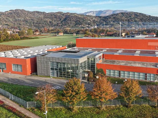 Capannone in vendita a Carvico, Bergamo