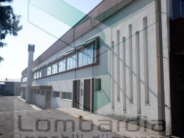 Capannone in vendita a Carvico, Lombardia