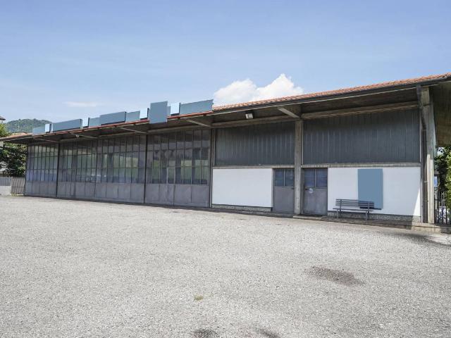 Capannone in vendita a Carvico, Lombardia