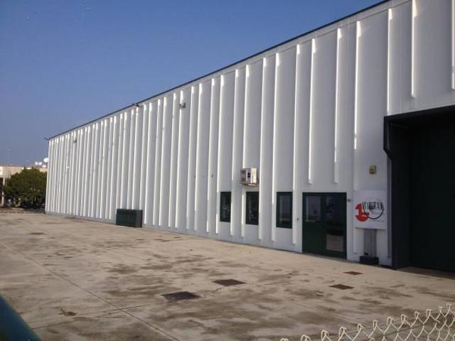 Capannone in vendita a Casarsa Della Delizia, Friuli-Venezia Giulia