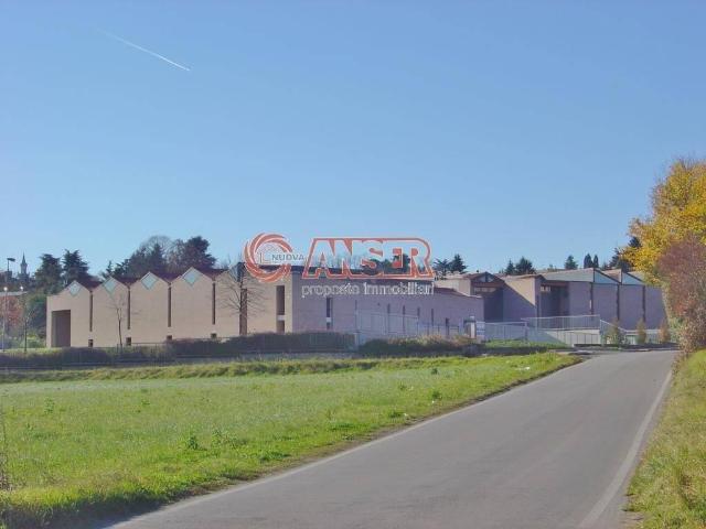 Capannone in vendita a Galgiana, Casatenovo