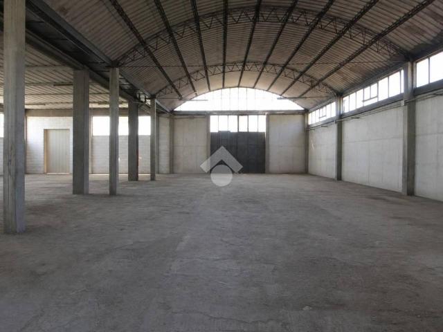 Capannone in vendita a Cascina, Toscana