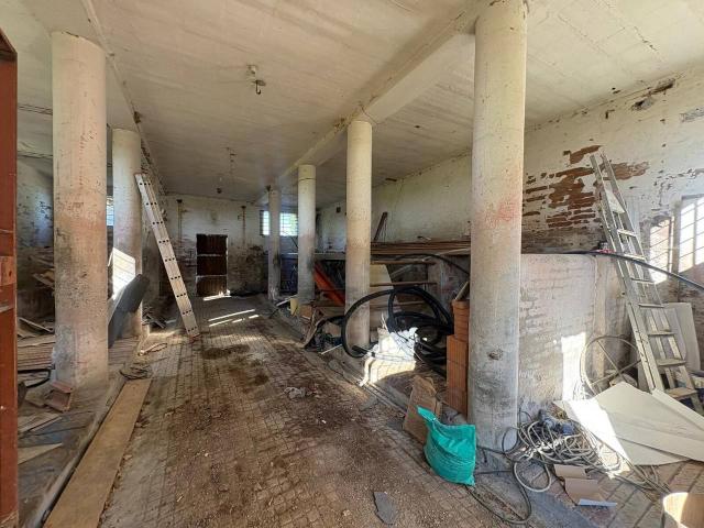 Capannone in vendita a Nuovo Circondario Imolese, Castel San Pietro Terme
