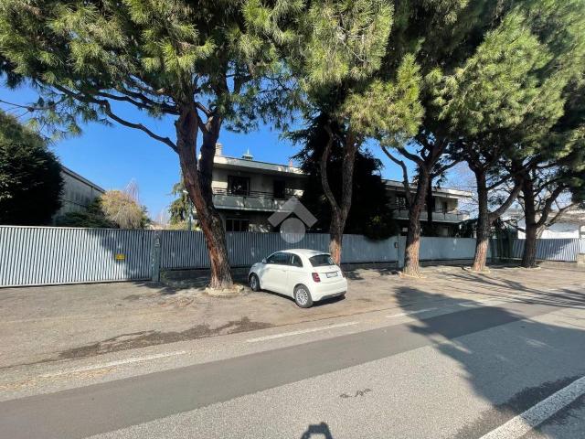 Capannone in vendita a Castegnate, Castellanza