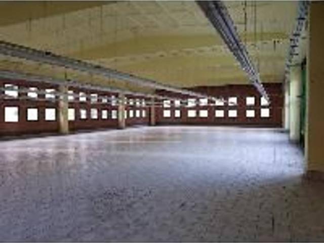 Capannone in vendita a Castelmarte, Lombardia