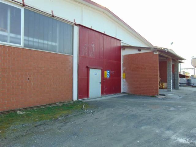 Capannone in vendita a Castelnuovo Bocca D'adda, Lombardia