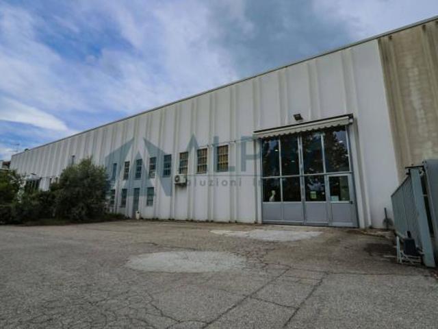 Capannone in vendita a Unione di Comuni della Romagna Forlivese, Castrocaro Terme