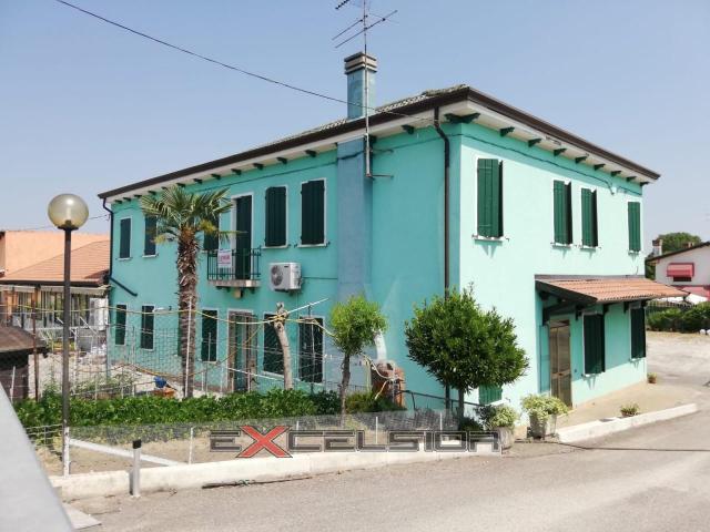 Capannone in vendita a San Gaetano, Cavarzere