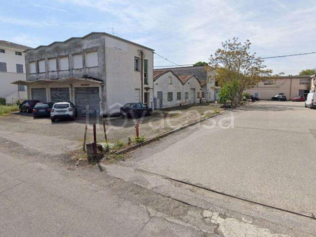 Capannone in vendita a Unione Comuni Modenesi Area Nord, Cavezzo