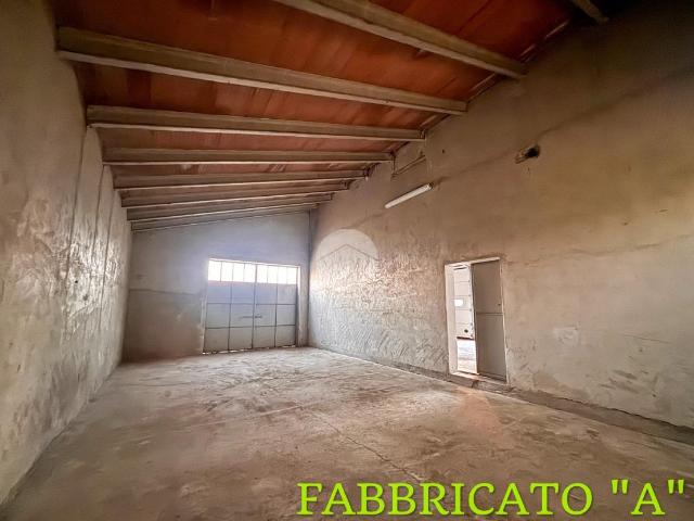 Capannone in vendita a Ceresara, Lombardia
