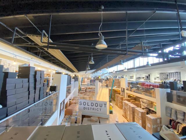 Capannone in vendita a Ronco, Cernusco Sul Naviglio