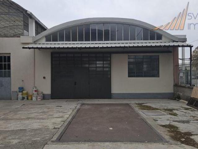 Capannone in vendita a Cernusco Sul Naviglio, Lombardia