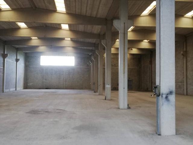 Capannone in vendita a Cervignano Del Friuli, Friuli-Venezia Giulia