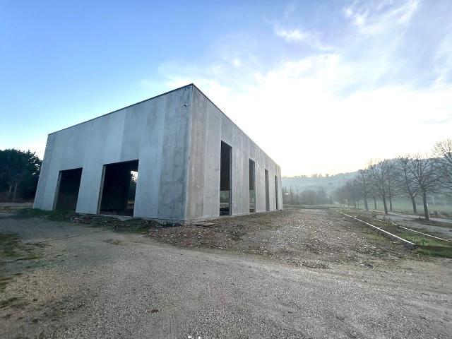 Capannone in vendita a Unione dei comuni Valle del Savio, Cesenà