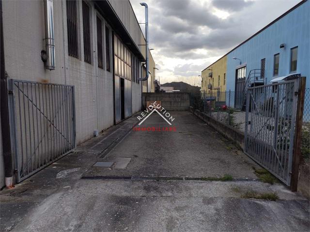 Capannone in vendita a Cenerente, Umbria