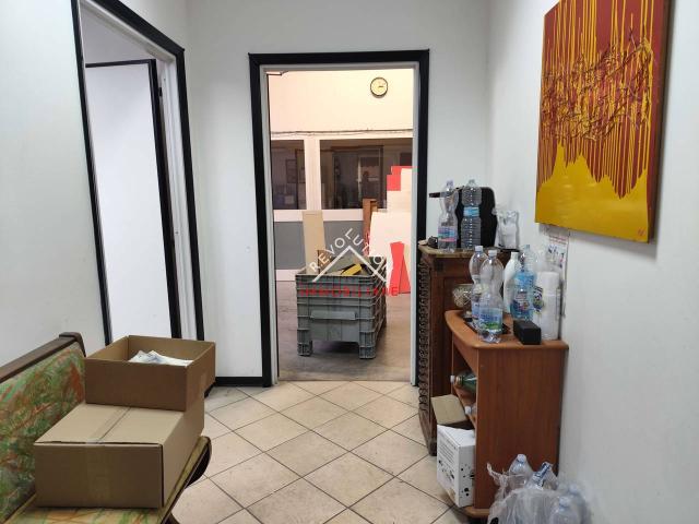 Capannone in vendita a Regnano, San Leo Bastia