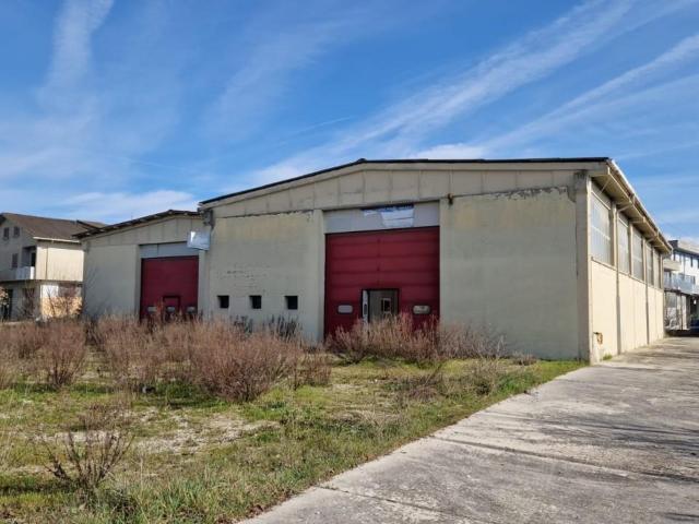 Capannone in vendita a San Leo Bastia, Umbria