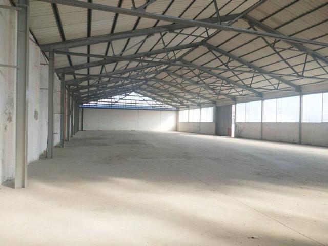 Capannone in vendita a Leumann, Piemonte