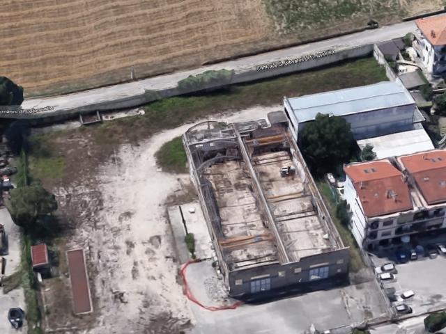Capannone in vendita a Unione dei Comuni della Val Vibrata, Colonnella