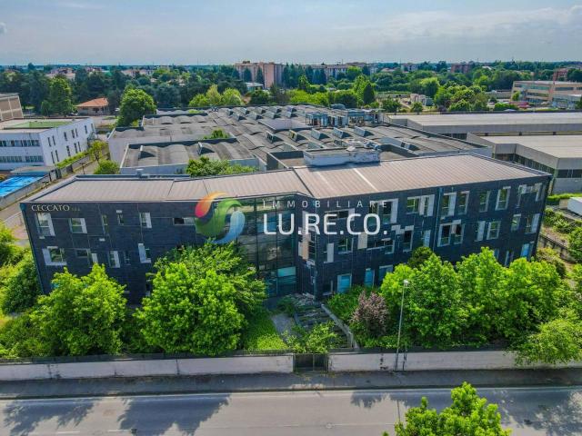 Capannone in vendita a Cascina Malcantone, Concorezzo