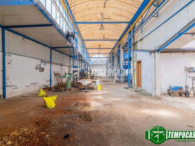 Capannone in vendita a Cerello, Corbetta