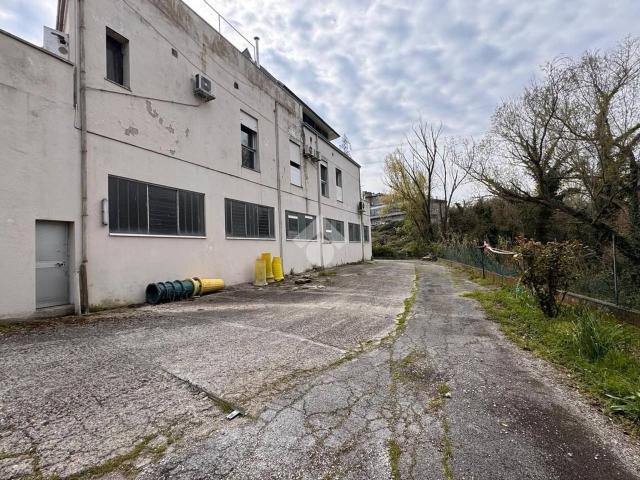 Capannone in vendita a Cerasolo Ausa, Coriano