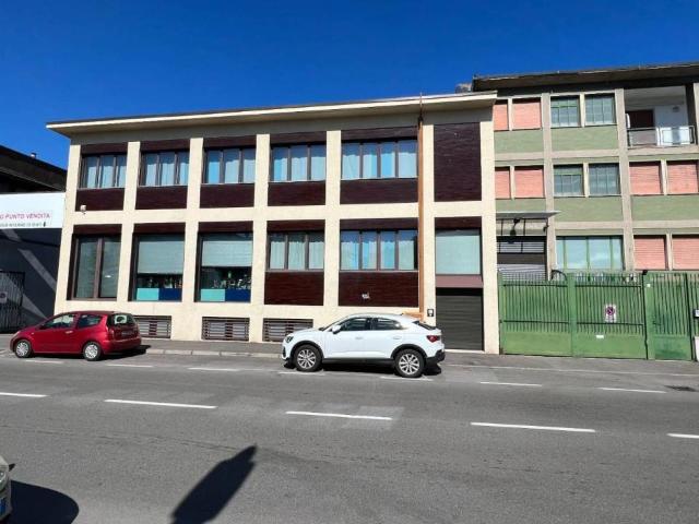 Capannone in vendita a Zona Omogenea Milano Nord, Cormano