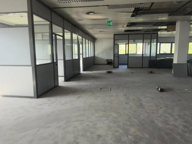 Capannone in vendita a Zona Omogenea Milano Nord, Cormano