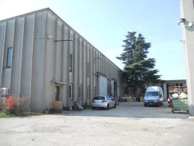 Capannone in vendita a Cascina Torrette, Cornaredo