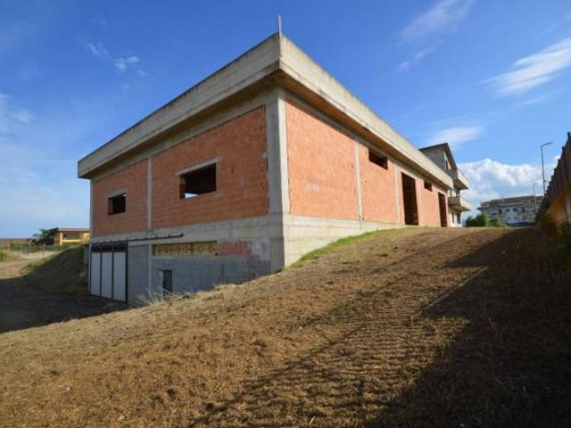 Capannone in vendita a Passovecchio, Calabria