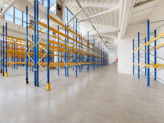 Capannone in vendita a Zona Omogenea Milano Nord, Cormano