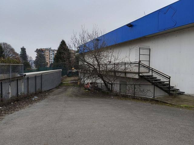 Capannone in vendita a Piemonte, Novara