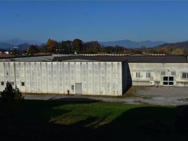 Capannone in vendita a Piemonte, Novara