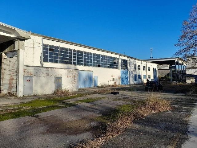 Capannone in vendita a Viadana, Lombardia